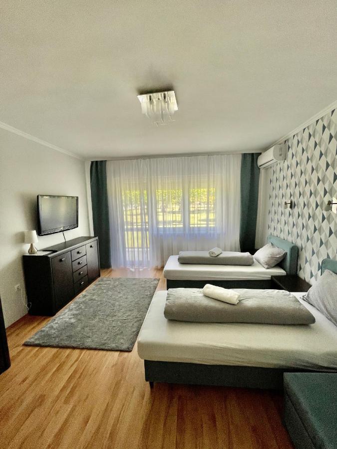 Thermal Next I Weninger Apartman Kiskunhalas Ngoại thất bức ảnh
