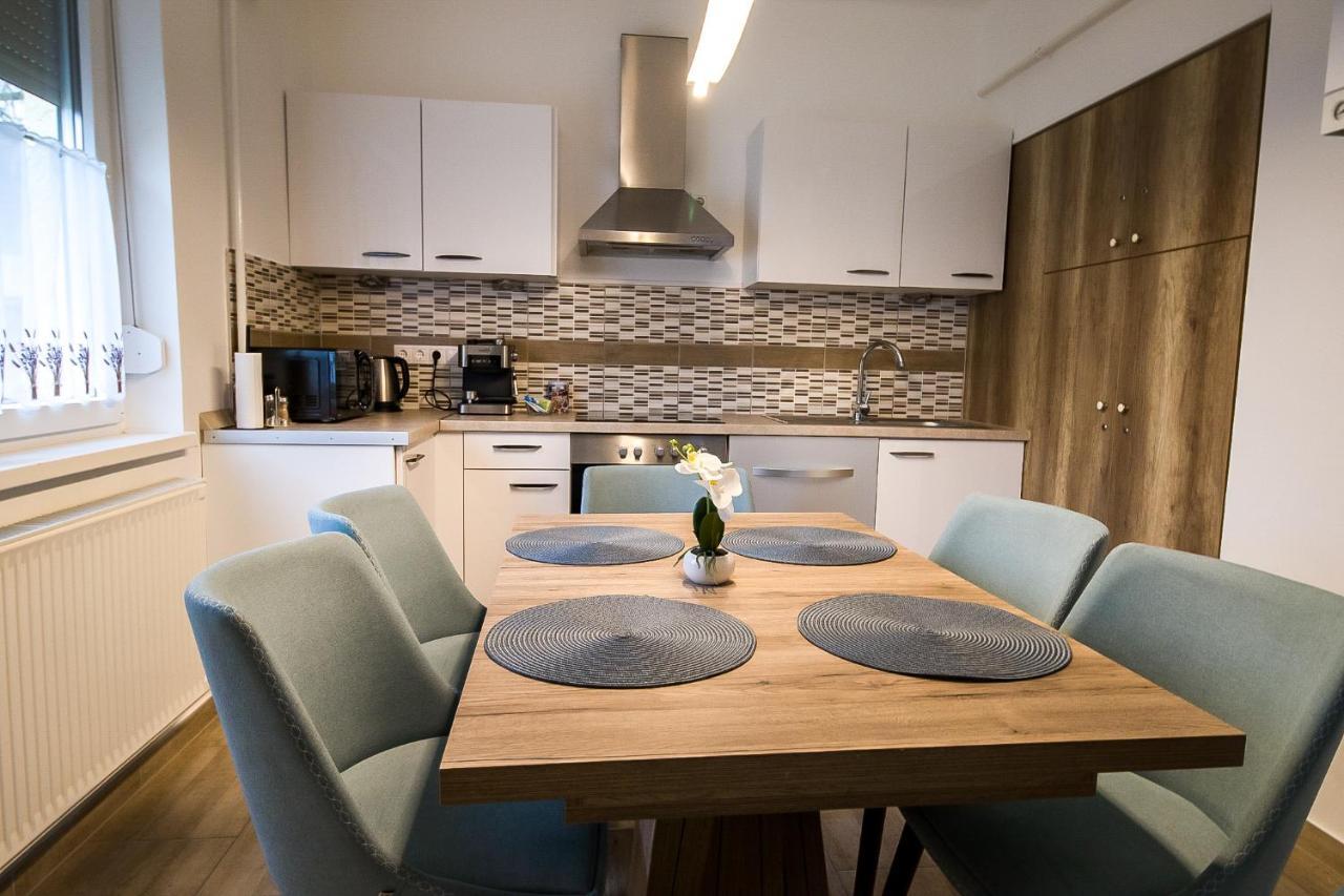 Thermal Next I Weninger Apartman Kiskunhalas Ngoại thất bức ảnh