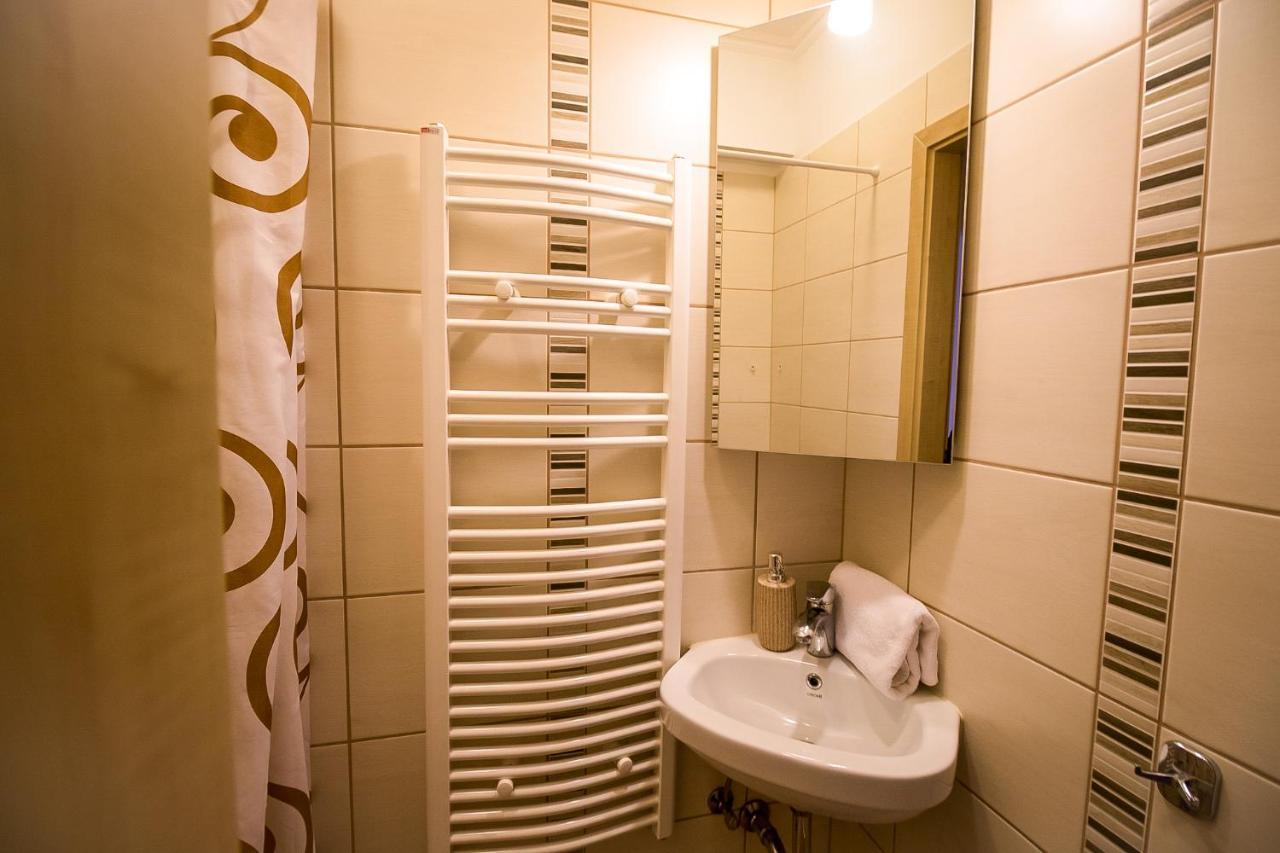 Thermal Next I Weninger Apartman Kiskunhalas Ngoại thất bức ảnh